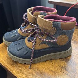 Carter boots boys size 11