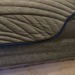 Queen Bed,cooling Mattress, Boxspring,frame 