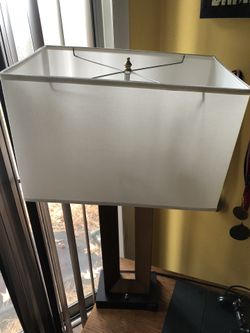 Nice lamp with charger port