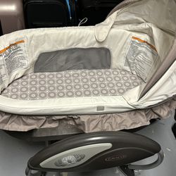 Graco Baby Swing