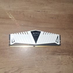 XPG ADATA 8GB DDR4-3000 Mhz Memory RAM 