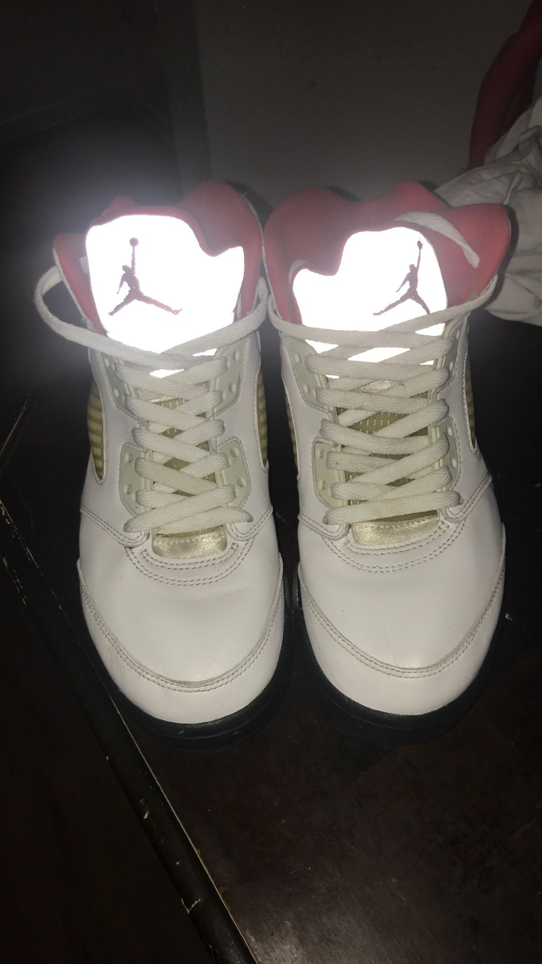 jordan 5 retro mid fire reds