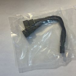 Power Fan Y-splitter Cable - 4in / 10cm - Cable Matters