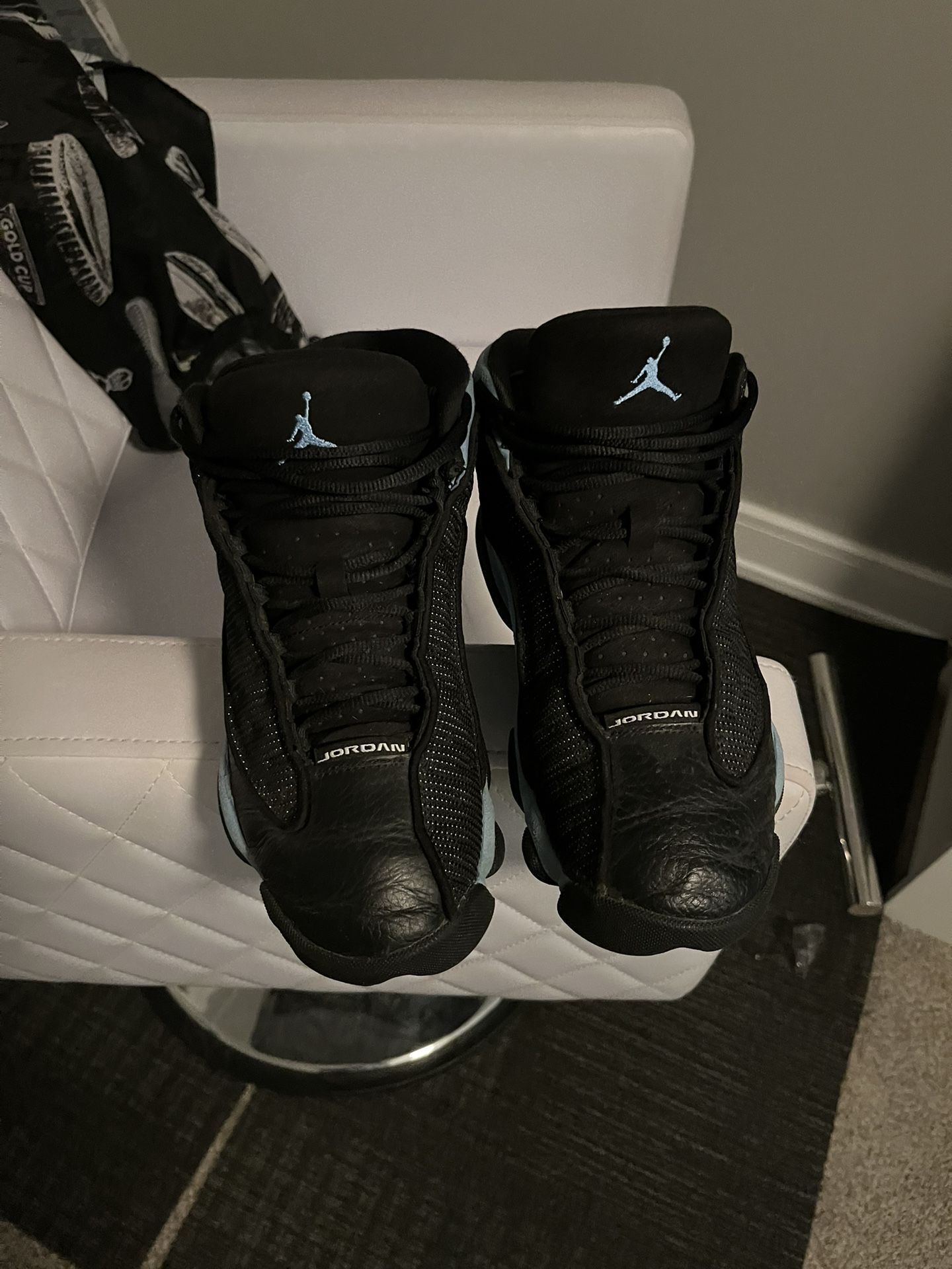 Air Jordan 13 Retro ‘Black University Blue’