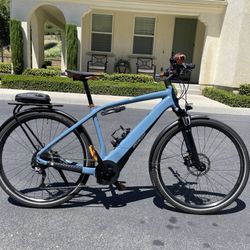 2021 Specialized Turbo Vado 3.0