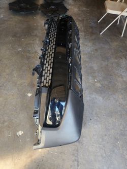 2022-2025 Rivian R1T R1S Front Bumper Oem