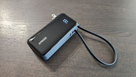 Anker Fusion Power Bank 10k Built in Charging Plug Used