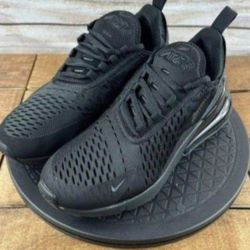 Womens New Nike Airmax Size 7