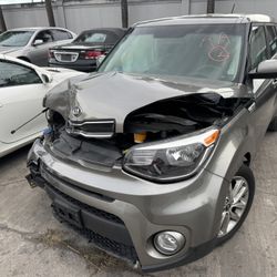 2018 Kia Soul FOR PARTS ONLY 