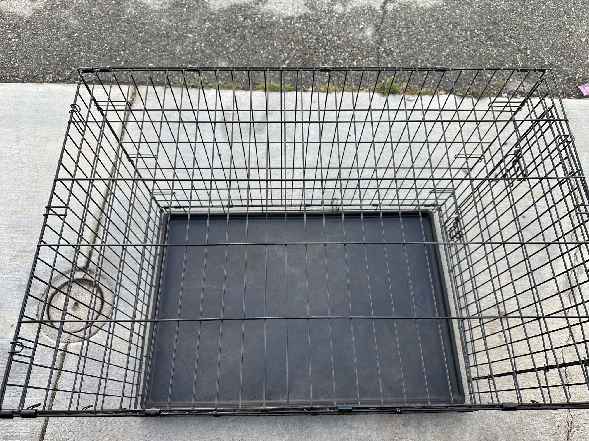 Large Dog Crate With Divider
