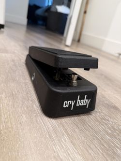 Cry baby Wah Pedal (Dunlop)