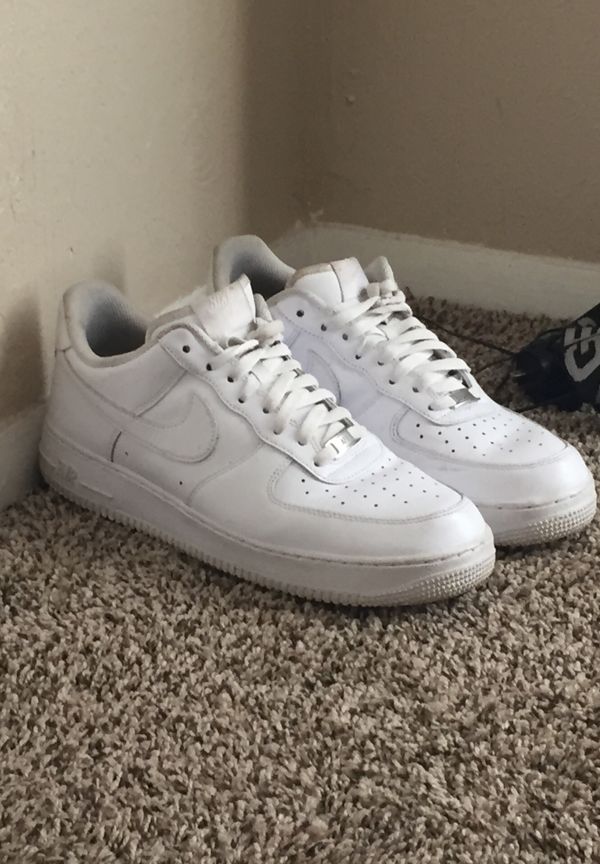 white air forces size 10.5
