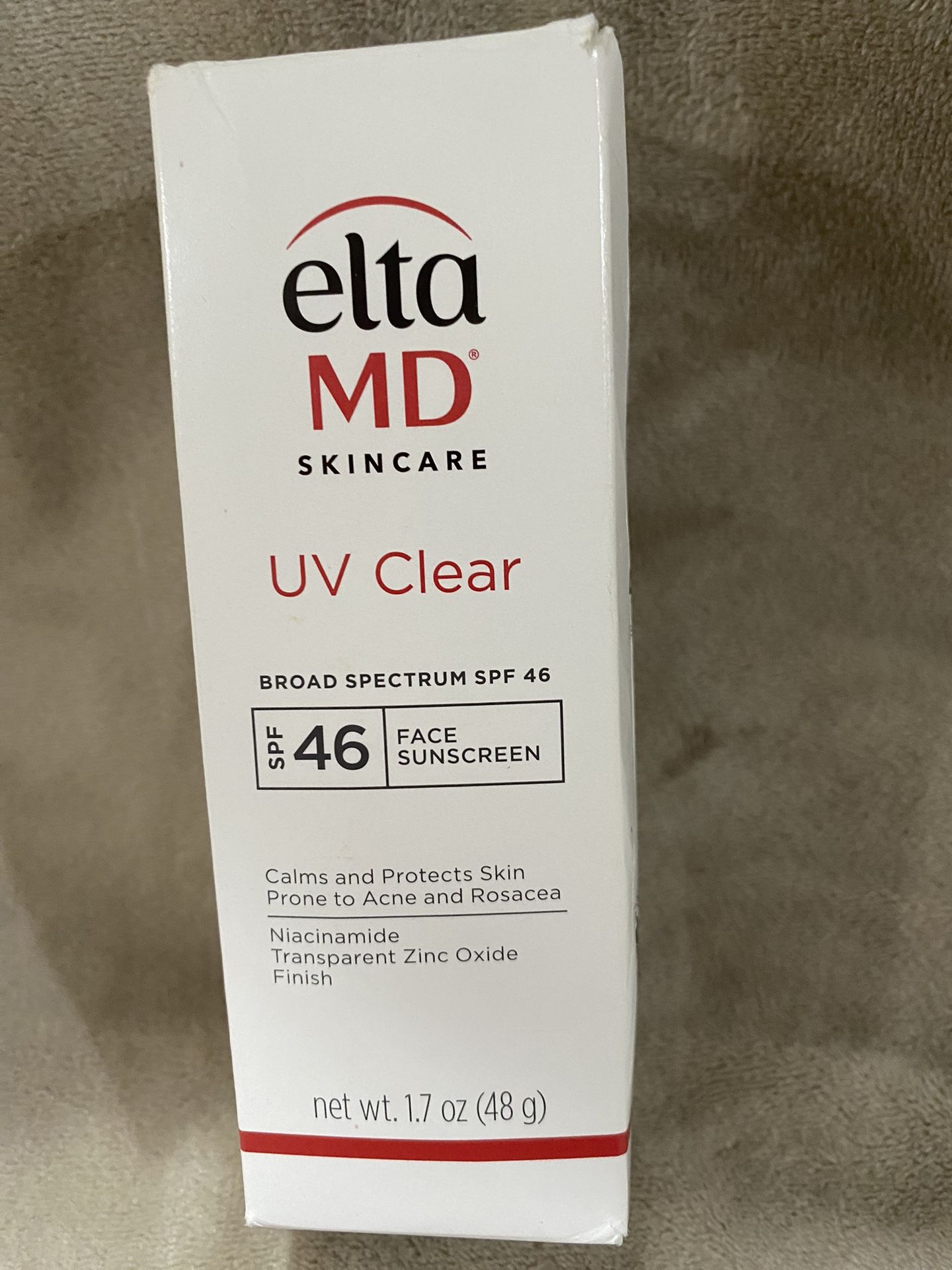 EltaMD UV Clear Face Sunscreen SPF 46, Oil-Free Sunscreen with Zinc Oxide, Dermatologist Recommended