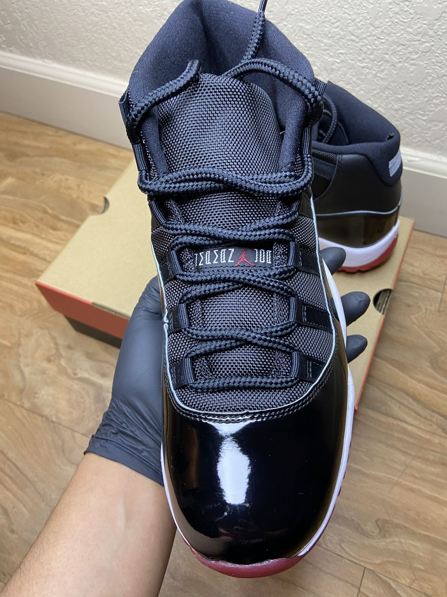 Air Jordan Retro 11 OG Bred