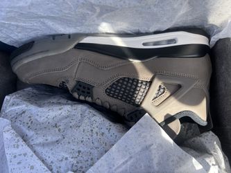 Jordan 4s