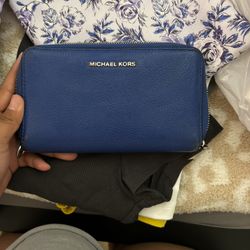 Micheal Kors wallet