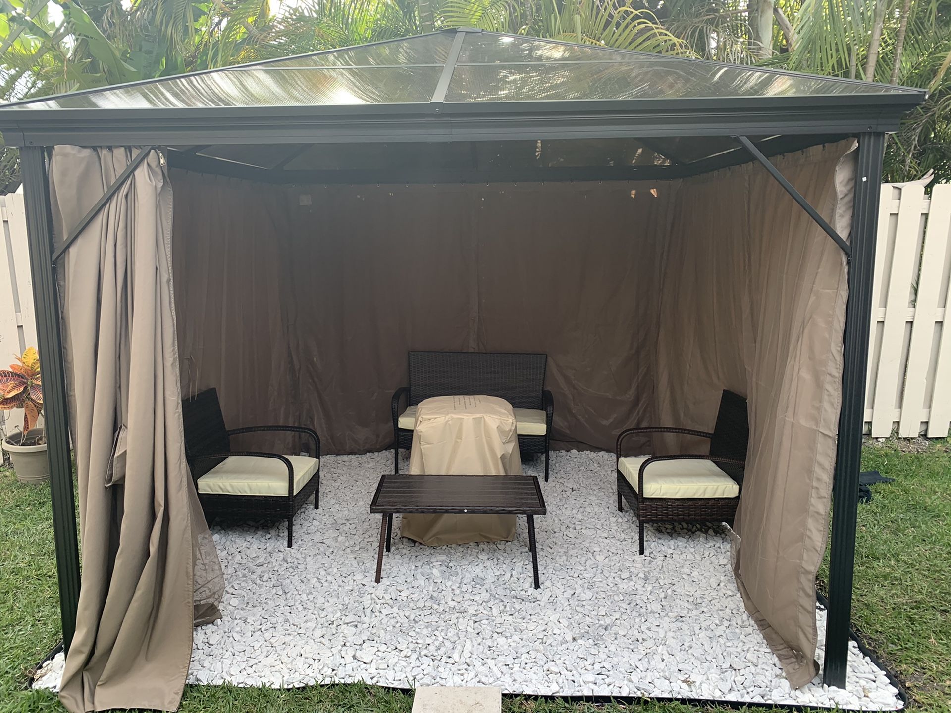 Outdoor Furniture Set ( 4 Piece)