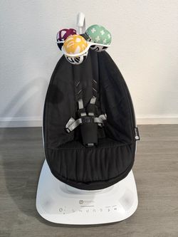 4 moms baby swing