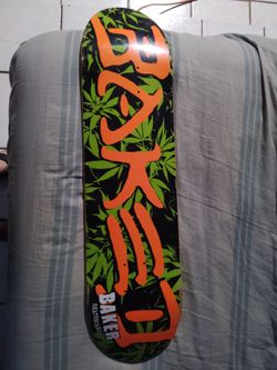 Skate board deck