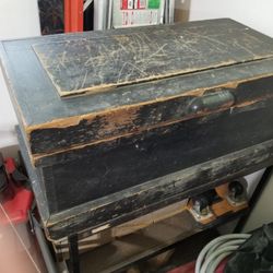 RARE Well Built Tool Chest!