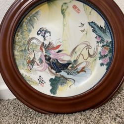 Chinese Imperial Jingdezhen Porcelain Plate “Beauties of the Red Mansion” Pao Chai 1985 