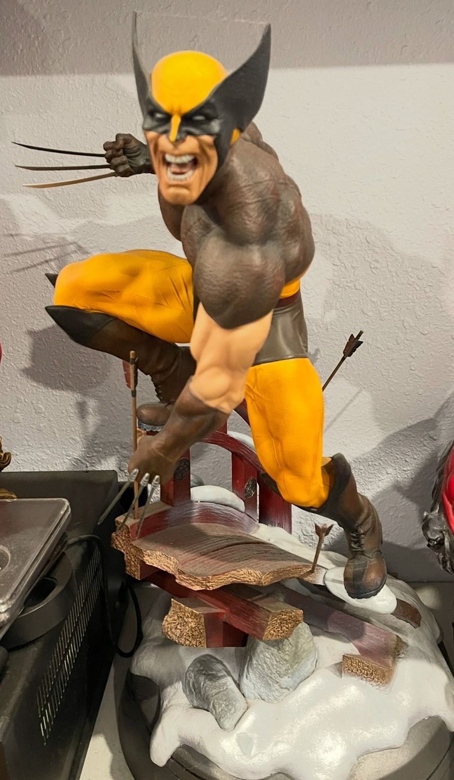 Sodeshow Wolverine Brown Costume Premium Format