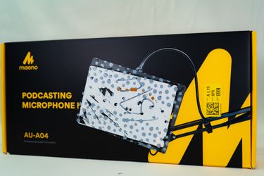 MAONO AU-A04 USB Microphone with AU-MH601 Studio Monitor Headphones Bundle