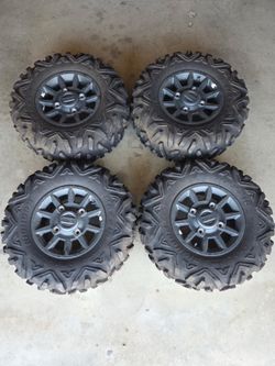 2021 Razor Turbo 1000 xp4 OEM rims and tires