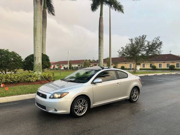 2010 Scion tC