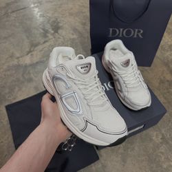 Dior B30 “White/Grey”