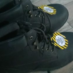 Rocawear Size13 Steel Toeboots