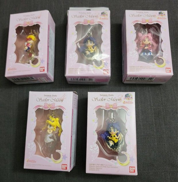 Sailor moon Twinkle dolly kinds of figure full set