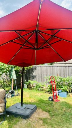 11 feet Patio Umbrella With base