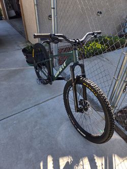 Mountain Bike
