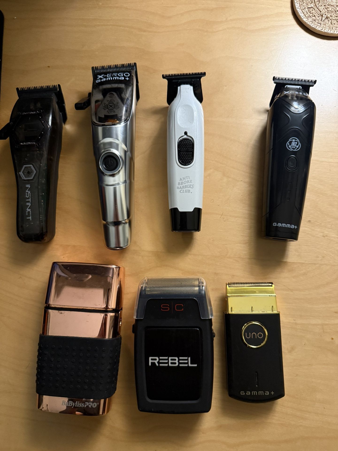 Clippers And Trimmers 