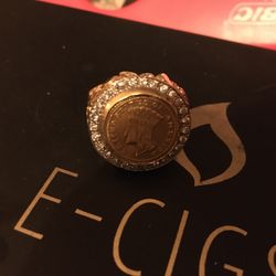 LARGE 14k GOLD DIAMOND RING 