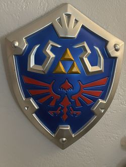Plastic Legend Of Zelda Hylian Shield