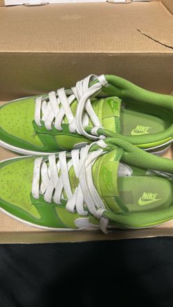 Size 7 men’s dunks (used)