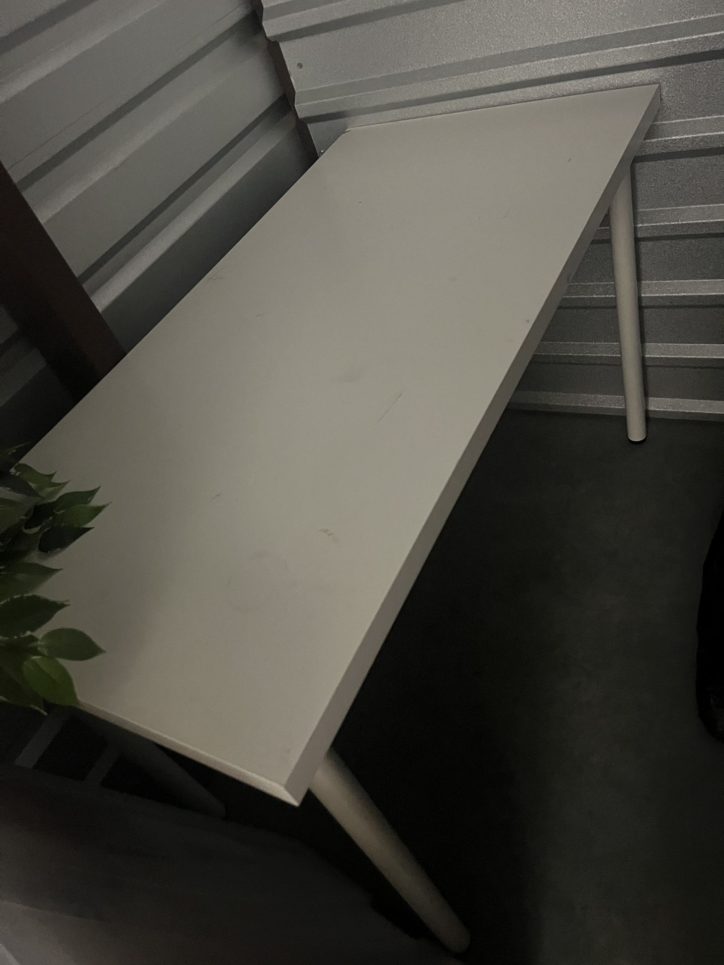 IKEA Desk Linnmon 47x23