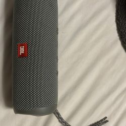 JBL Flip 5