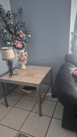 End/Side tables