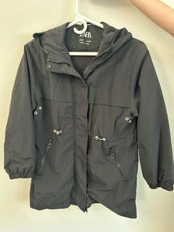 Zara raincoat size 10 years - $12