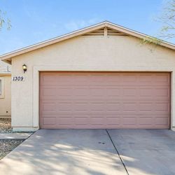 Spacious 3-Bedroom Home in South Phoenix Near Downtown