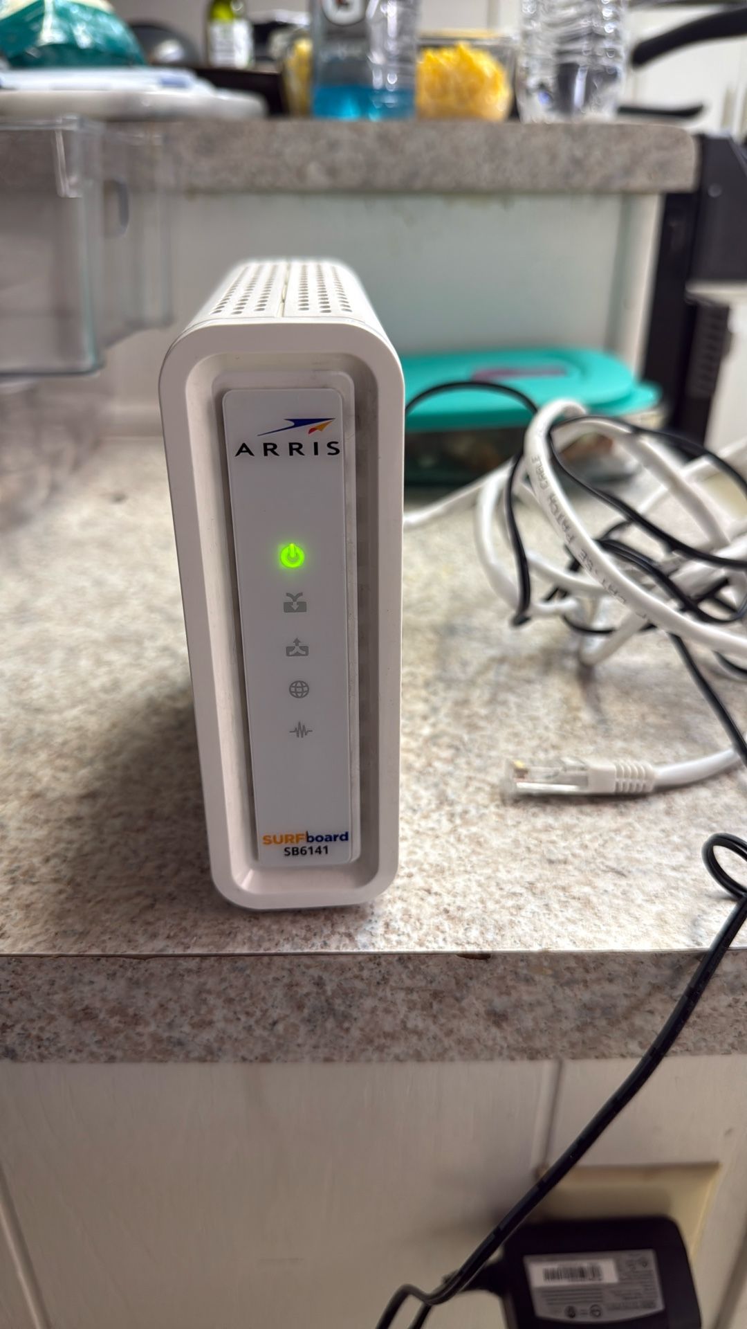 ARRIS SURFboard SB6141 DOCSIS 3.0 cable modem