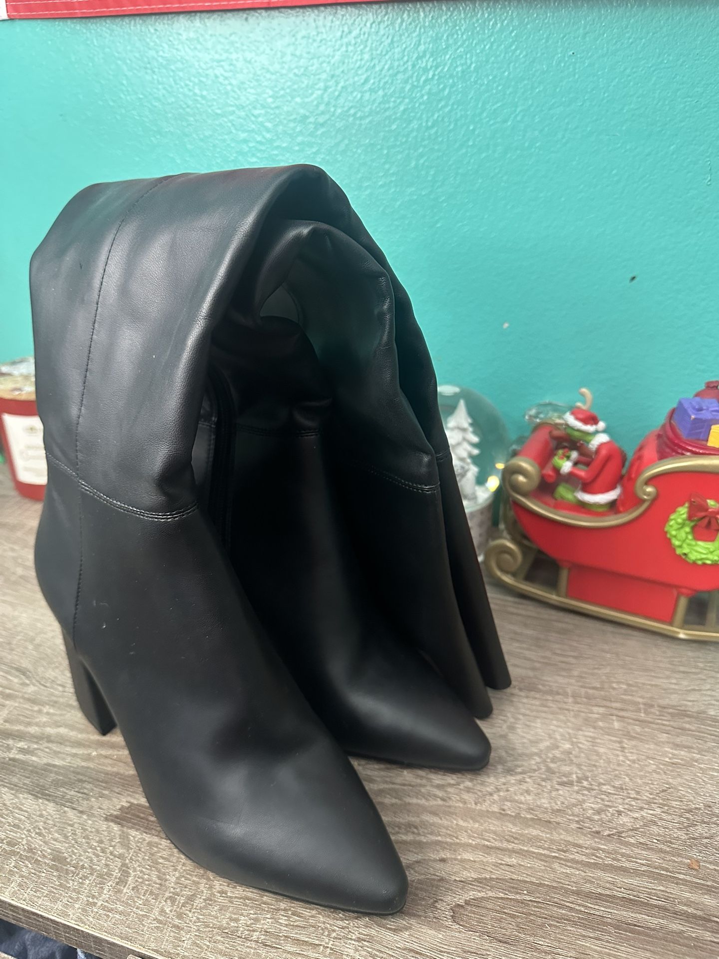 Charles By Charles David Boots