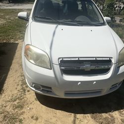 2010 Chevy Aveo Lt