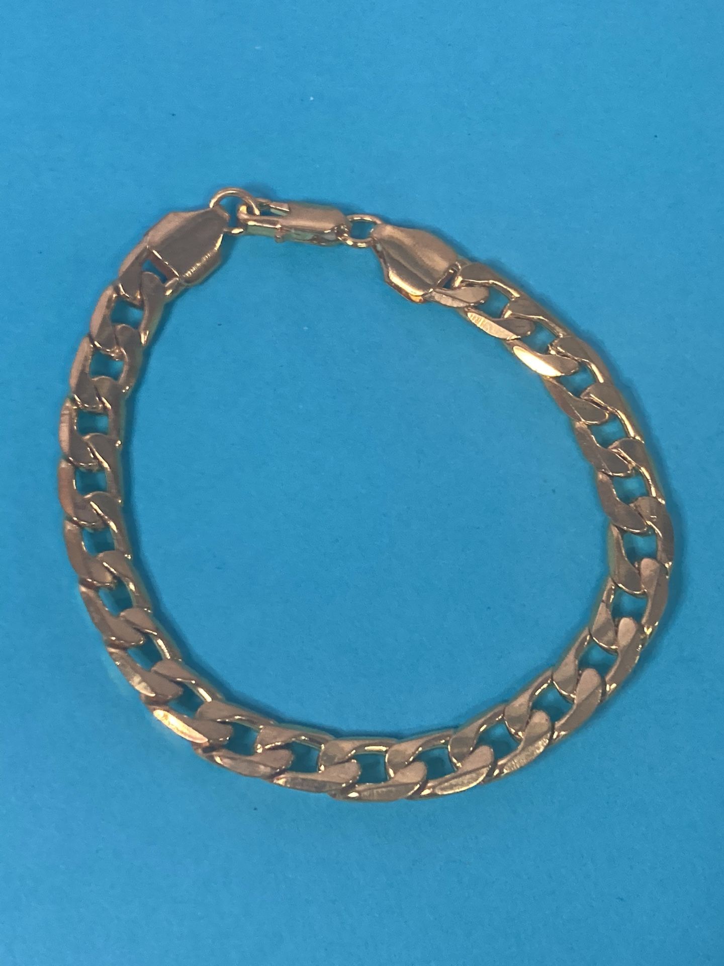 Gold Chain Bracelet 8”