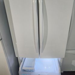 Kenmore, 33wide, Refrigerator French Door