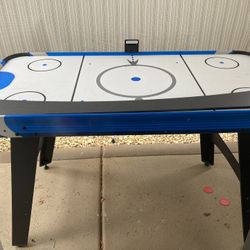 Working Air Hockey Table