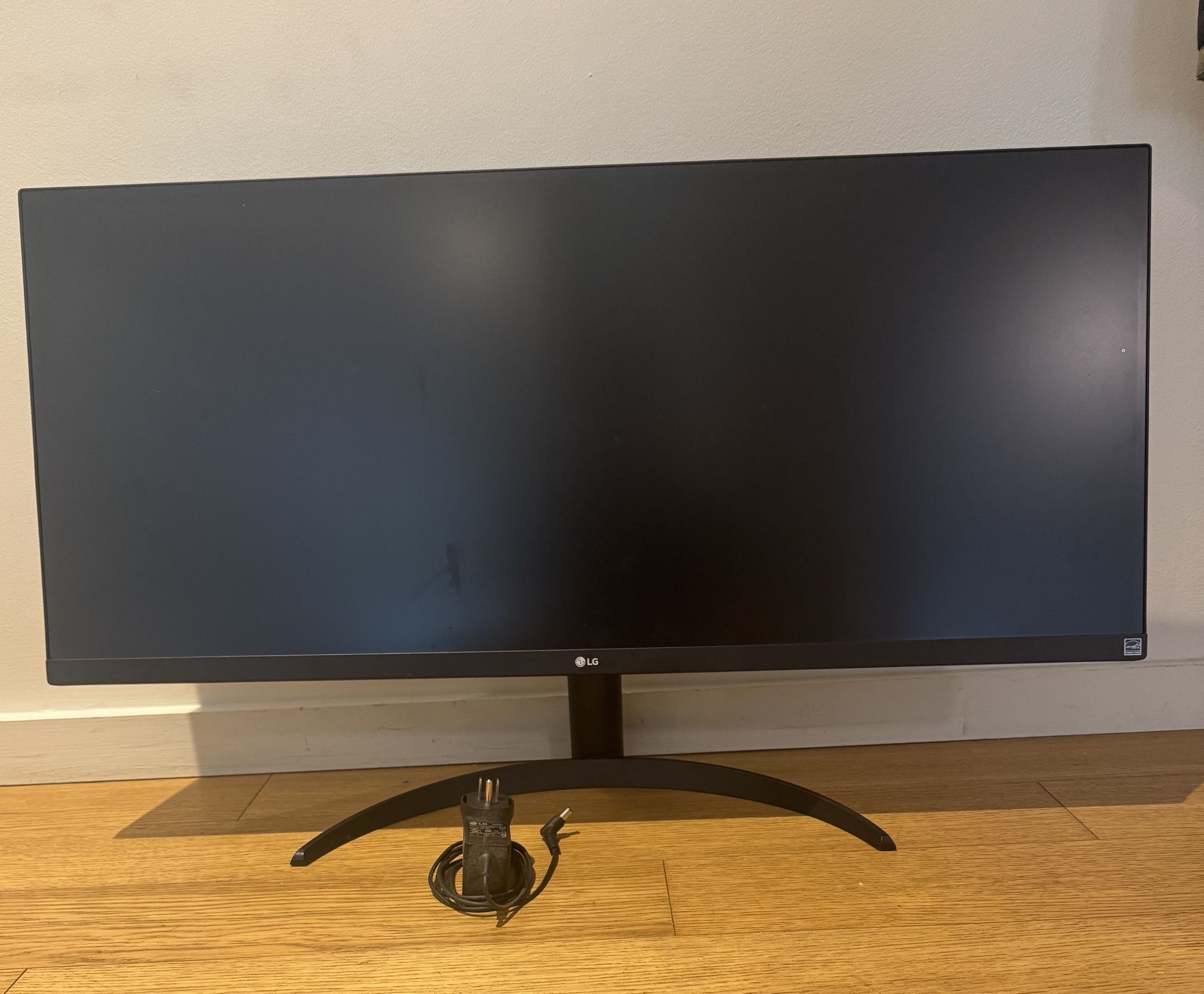 LG Ultra wide 34” Computer Monitor